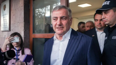 Миллиардеры на грани: от активов Мошковича до войны Карапетяна и бунта фермера Кузяева