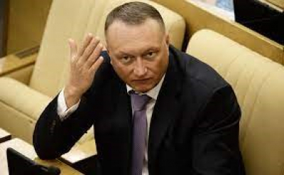 Дмитрий Савельев: Роль и деятельность экс-сенатора Тульской области