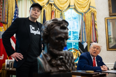 Илон Маск сменил номер телефона после конфликта с Трампом